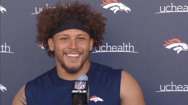 Phillip-Lindsay.jpg 