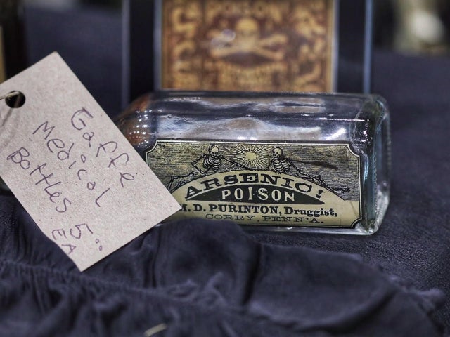 jake-barlow-oddities-and-curiosities-expo-20.jpg