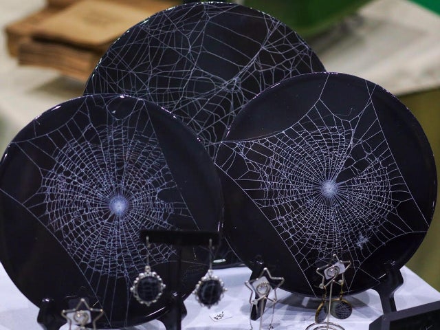 jake-barlow-oddities-and-curiosities-expo-24.jpg