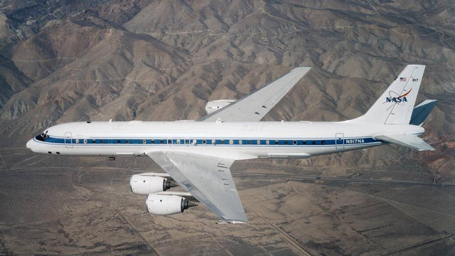 NASA-plane.jpg 