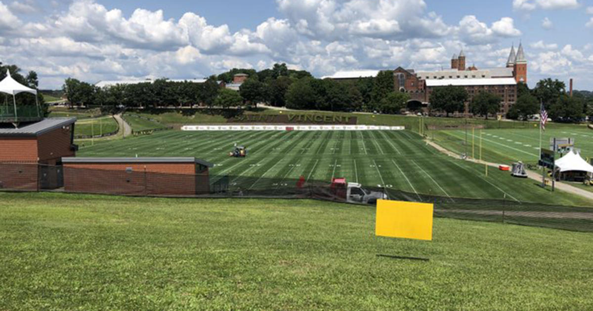 Steelers fans trek to Saint Vincent College for opening day of