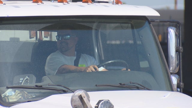 SNOW PLOW ROADDEO EC RAW 01 concatenated 094155_frame_7353 