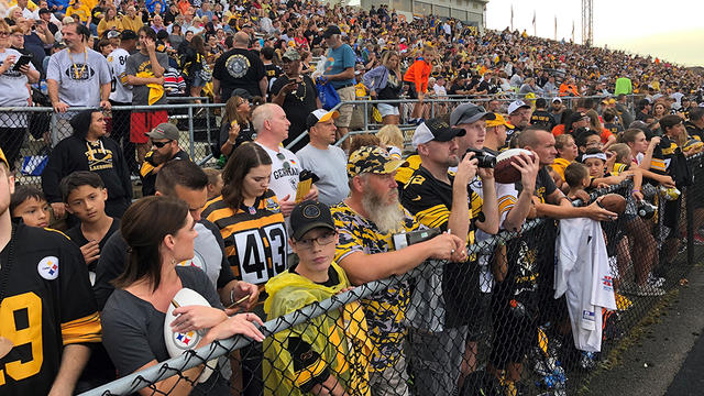 PHOTOS: Fans enjoy Steelers Fest outside Latrobe Memorial Stadium