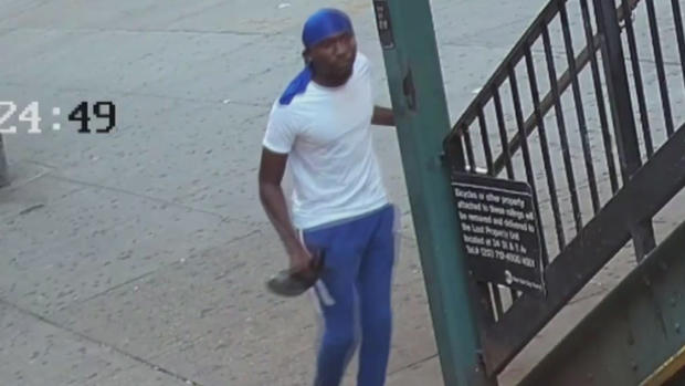 Police Seek 3 Suspects Involved In Bronx Shooting 