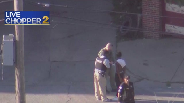 Vernon_Avenue_Standoff_0808.jpg 