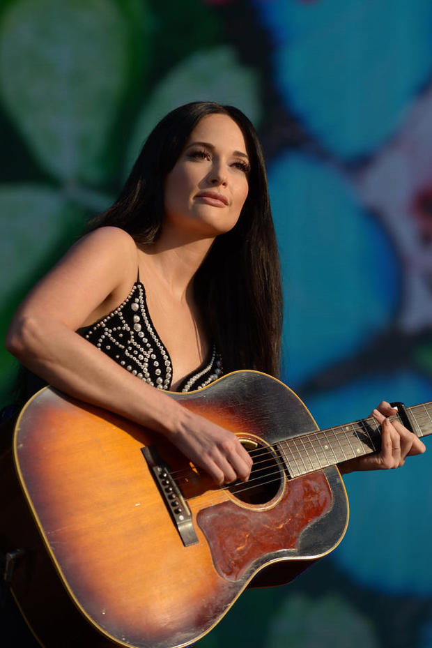 lollapalooza-ed-spinelli-day-4-kacey-musgraves-2392.jpg 