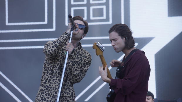 The-Neighbourhood-at-Outside-Lands-2019-4.jpg 