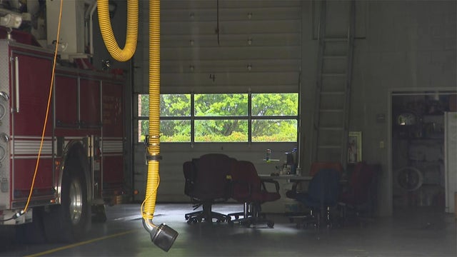 Great_Lakes_Fire_Department_0812.jpg 