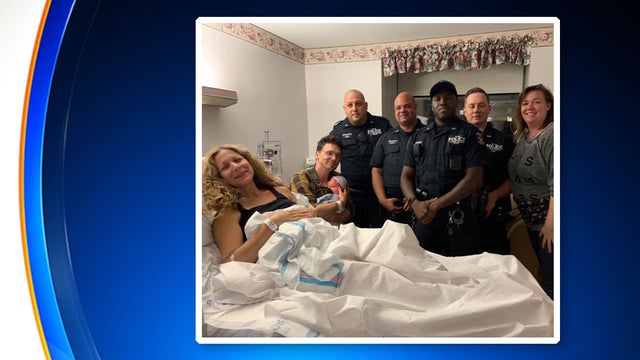 nypd-deliver-baby.jpg 