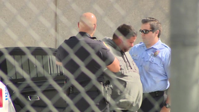 17-vo-suspect-perp-walk_WFOR155V.jpg 