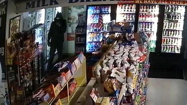 pelhamrobbery2.jpg 