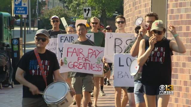 bso-musicians-protest.jpg 