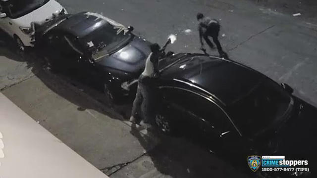Caught On Camera: 2 Hurt When Gunman Opens Fire On Brooklyn Street 
