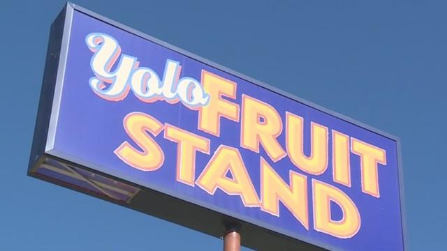 YOLO-FRUIT-STAND.jpg 