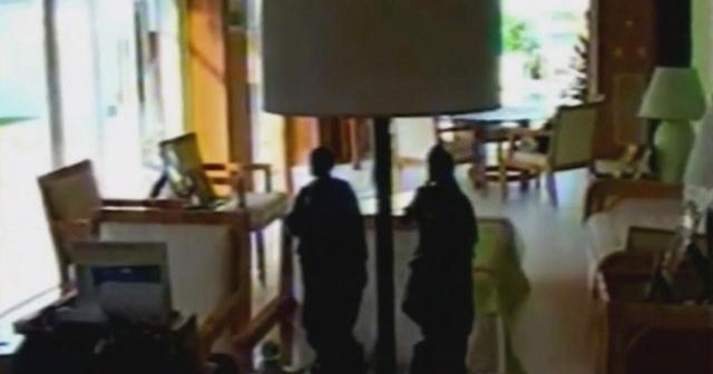 New video goes inside Jeffrey Epstein's Florida mansion CBS News