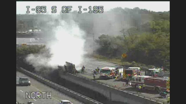 truck-fire.jpg 