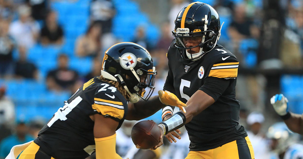 QB Josh Dobbs signs 1-year deal with Cleveland Browns