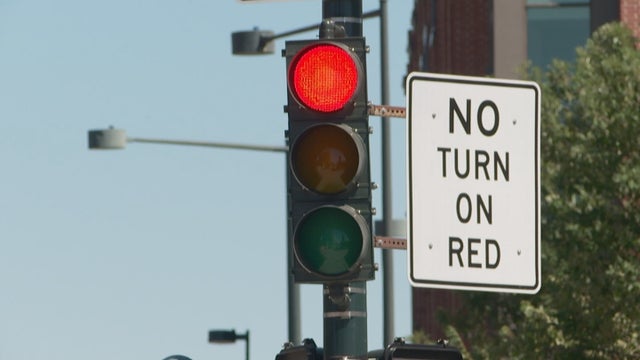 RED LIGHT CAMERAS 10PKG_frame_1899 