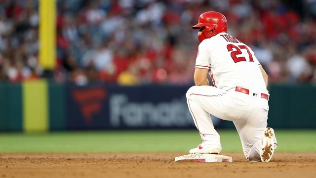 mike-trout-angels-1-2.jpg 
