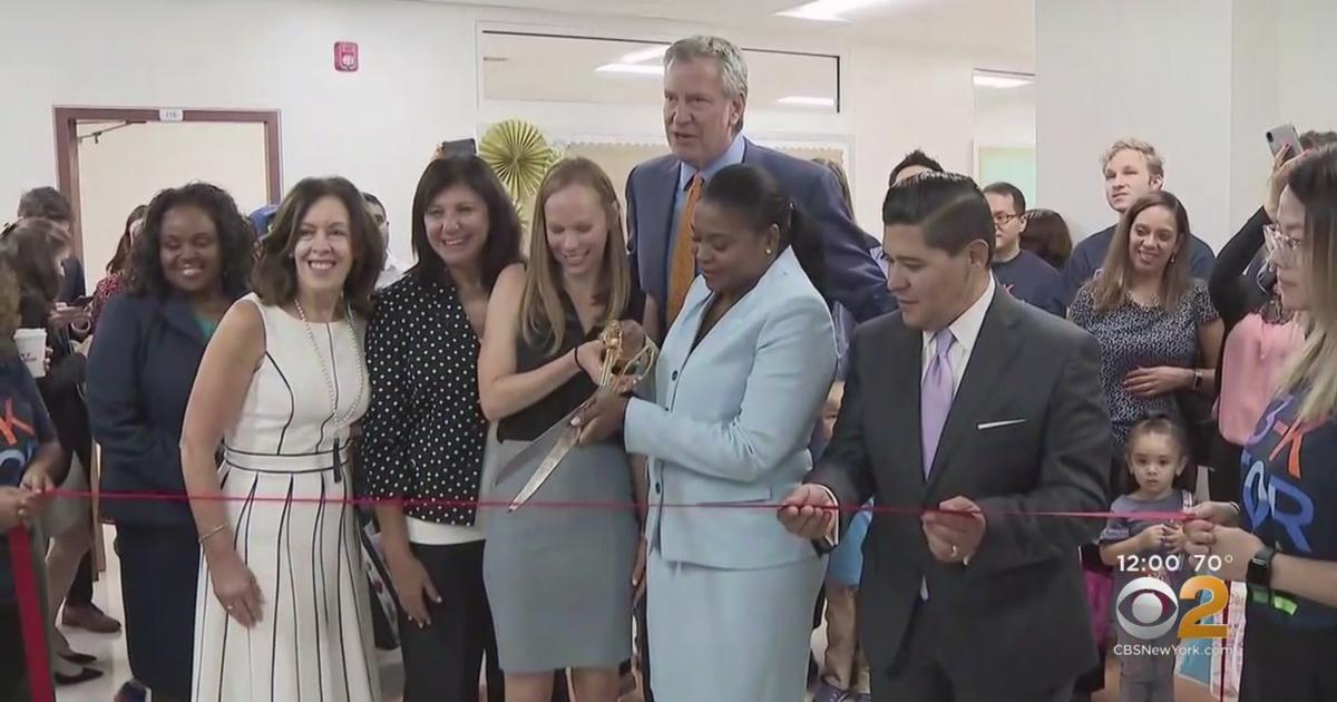 NYC BackToSchool Mayor, Chancellor Tout New Initiatives As Students