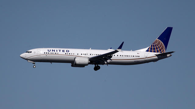 united-airlines-max-737.jpg 