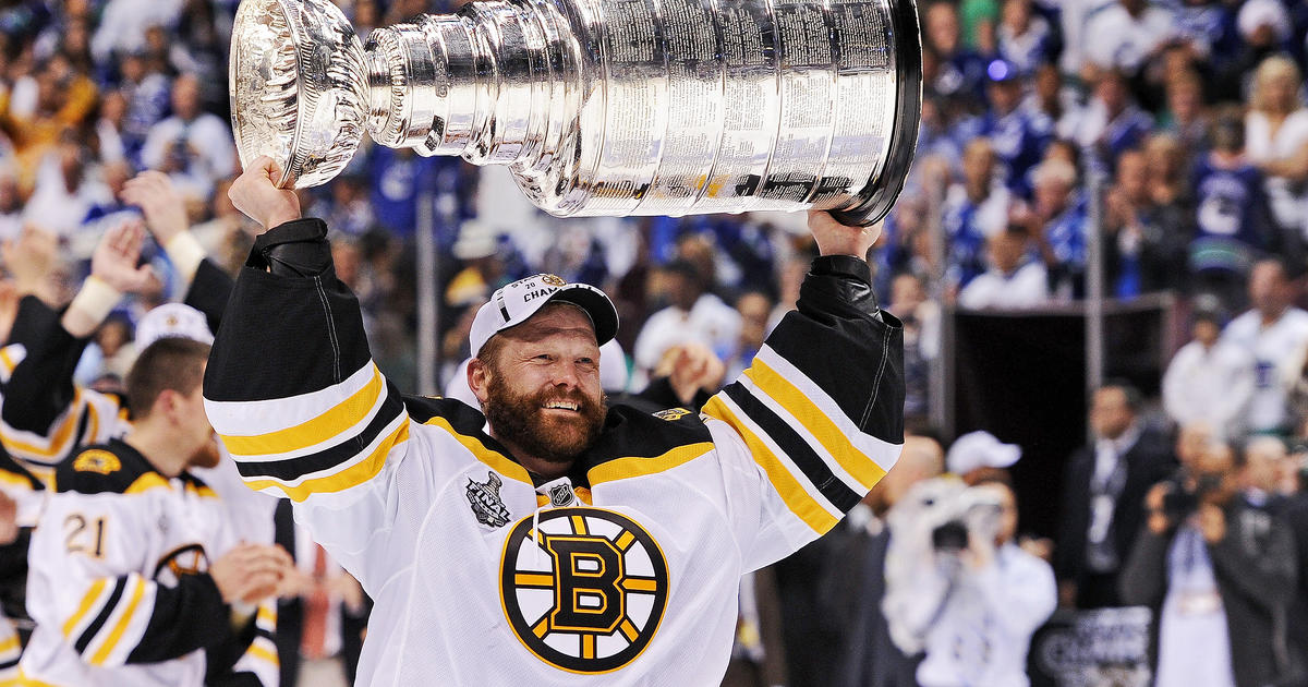 Tim Thomas: Why Bruins Star's Distractions Aren't Worth the Trouble, News,  Scores, Highlights, Stats, and Rumors