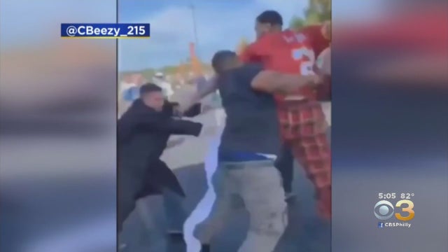 mike-scott-fight.jpg 
