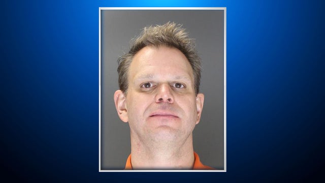 scott-bean-mug-from-aurora-police.jpg 