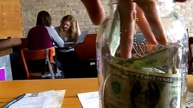 cbsn-fusion-study-finds-men-and-millennials-are-worst-tippers-thumbnail-343285-640x360.jpg 