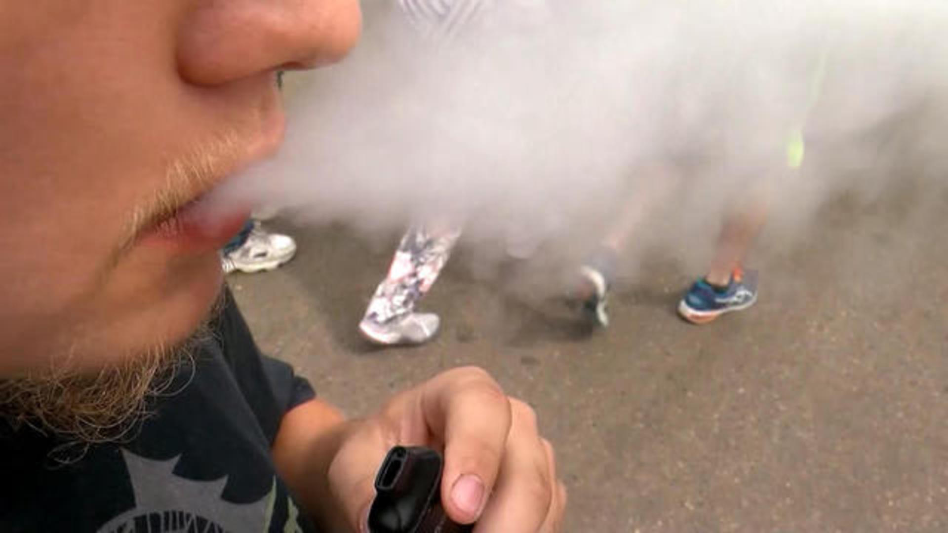 Research reveals clues about the dangers of vaping