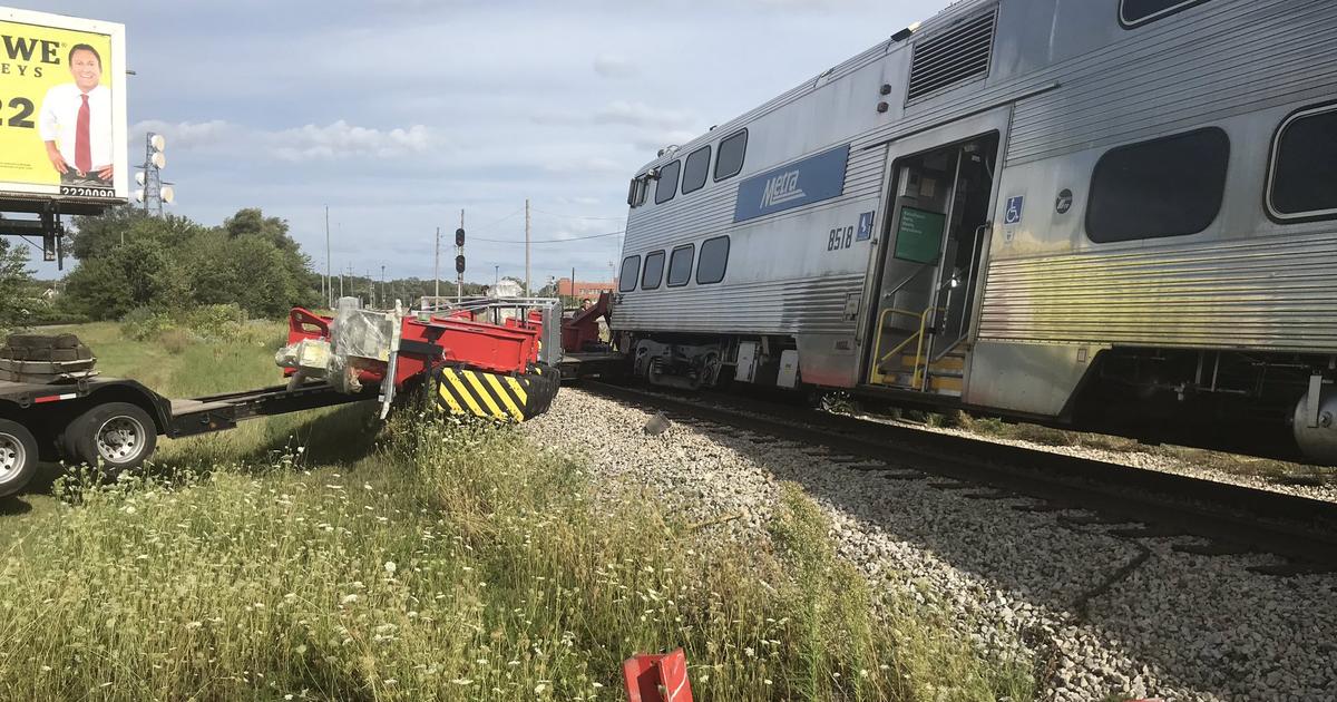 SouthWest Service Metra Train Derails After Striking Semi Truck ...