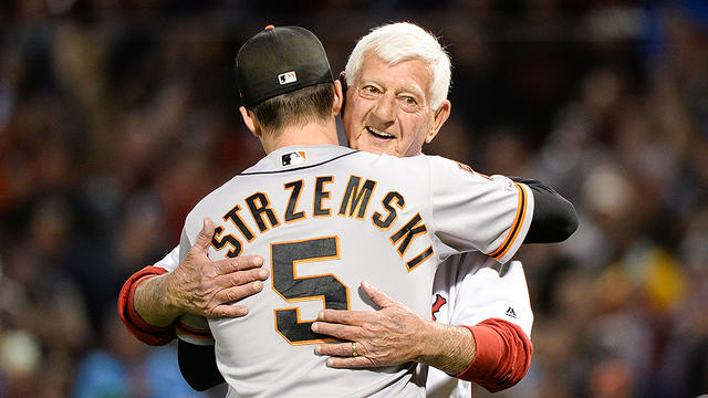 Yaz at Fenway Park: Mike Yastrzemski homers in first game in Boston (video)  