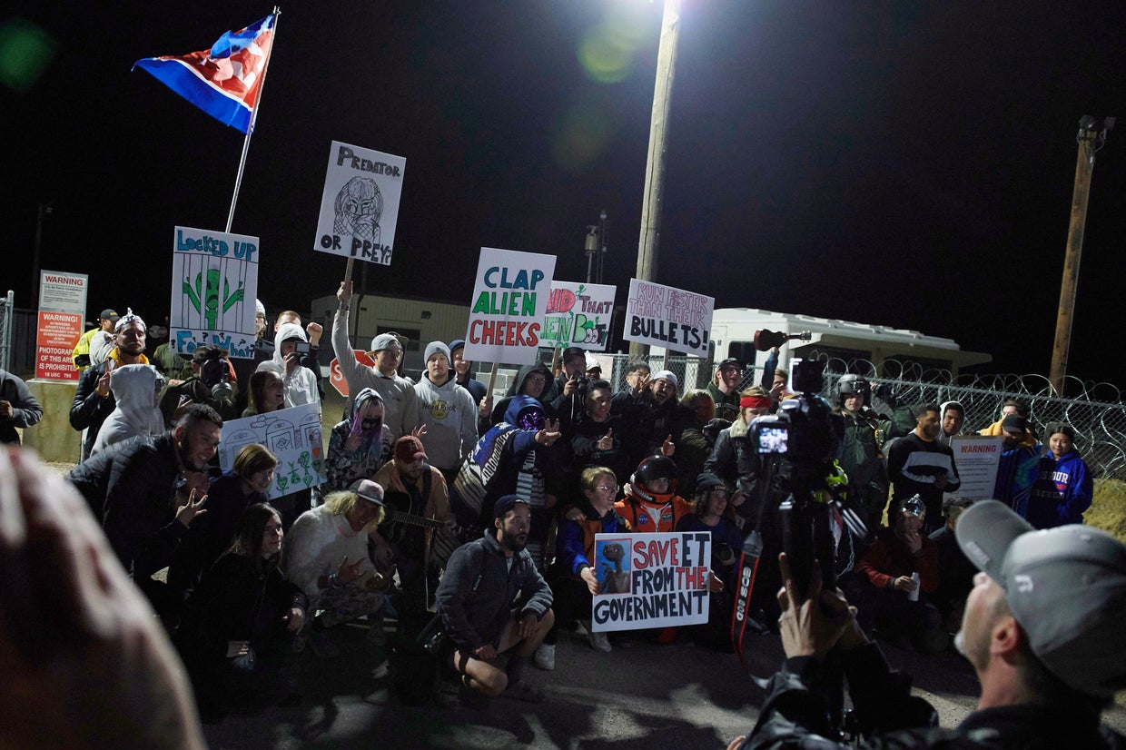 Area 51 Raid Today 1 Arrested And 1 Detained As Storm Area 51 Hoax 
