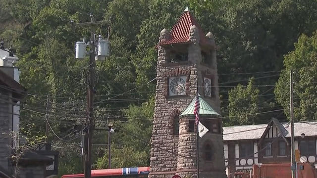 roslyn-clock-tower.jpg 