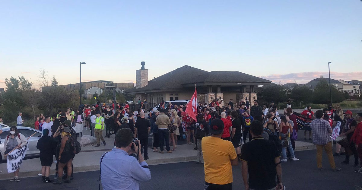 Protest Over ICE Facility Targets GEO Official's Home In Aurora - CBS ...