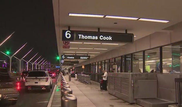 thomas-cook-lax 