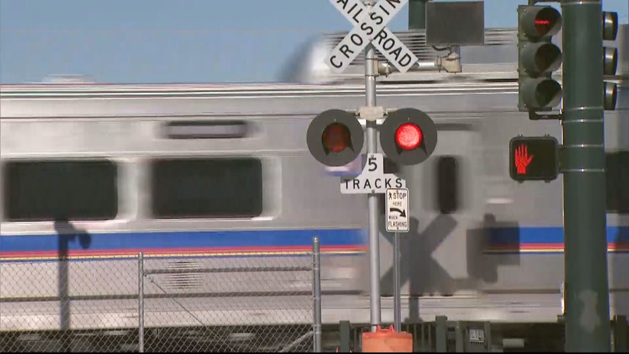 RTD RAIL SAFETY 5PKG_frame_2047 