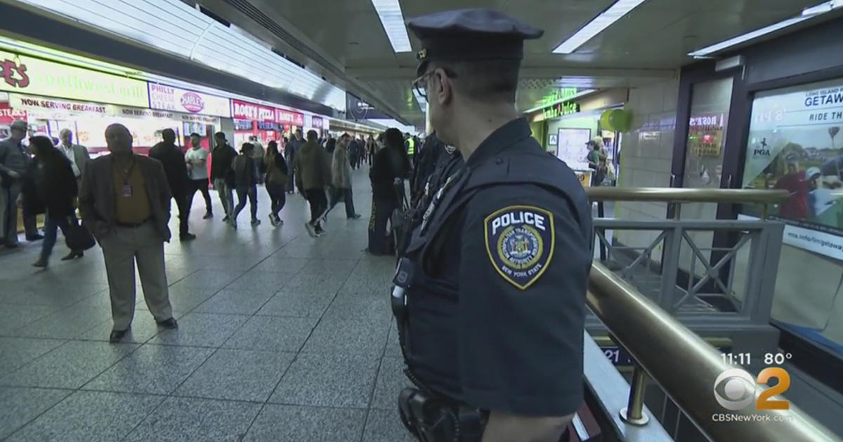 Nypd Numbers Show Increase In Some Subway Crimes Cbs New York
