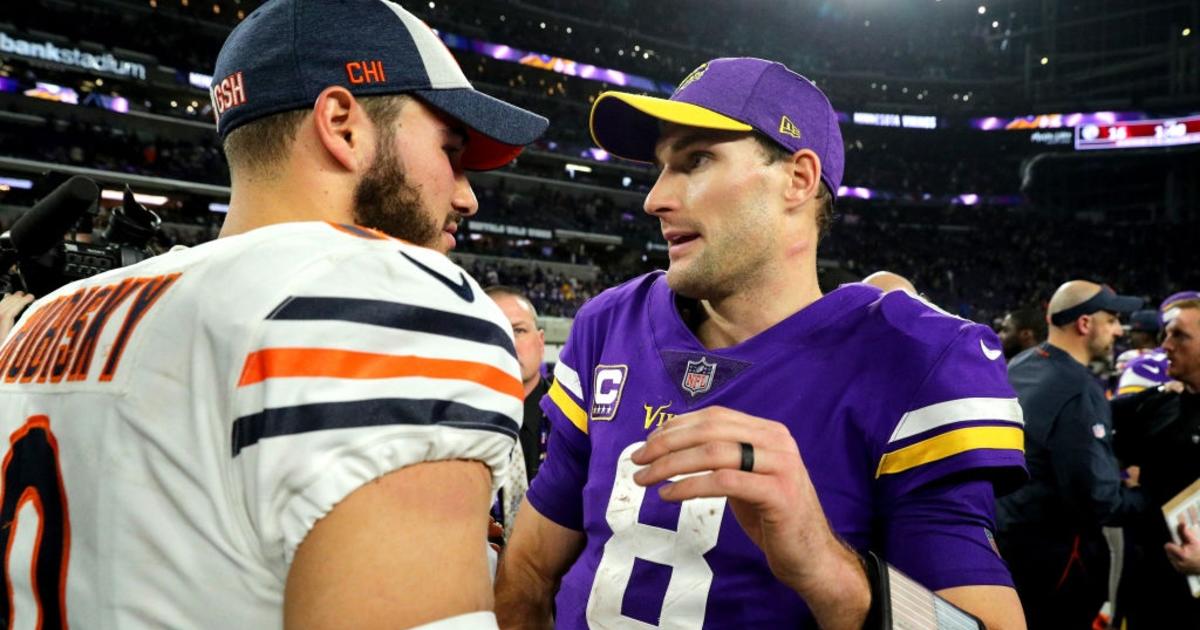 Cousins, Hicks lead way as Vikings knock out Fields, beat Bears 19