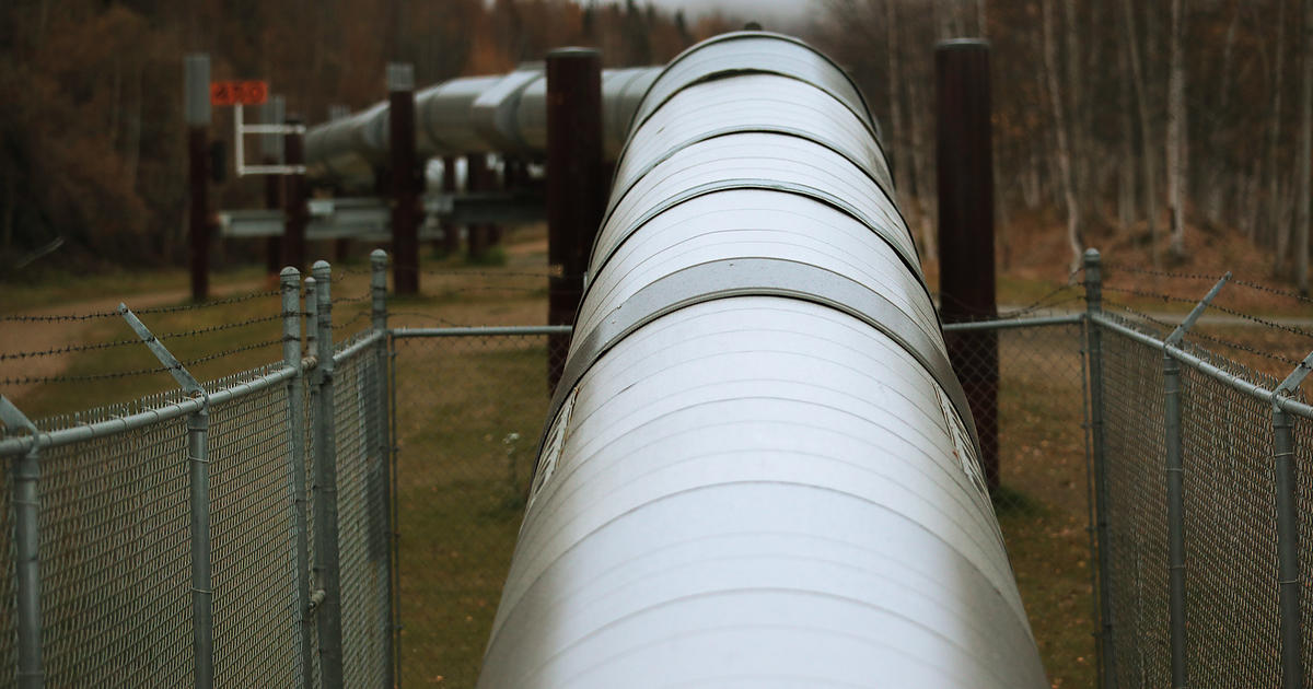 North Dakota tribe buys idle oil pipeline from Enbridge: