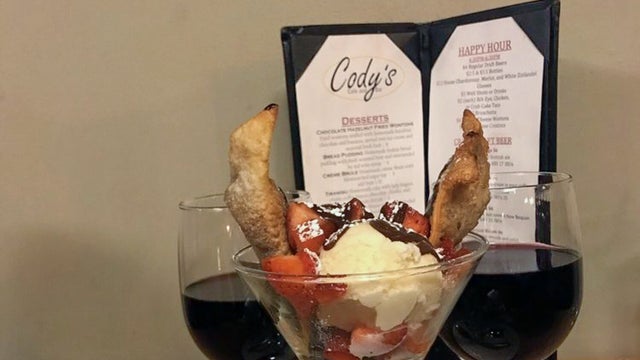 Codys-Cafe-and-Bar-credit-Chrissy-K.-Yelp.jpg 