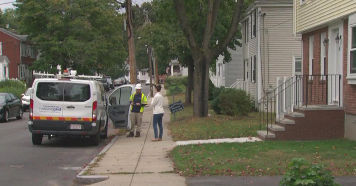 Gas Leak In West Roxbury Leaves Woman Concerned After Weeks Go By Cbs Boston
