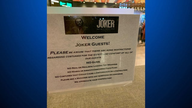 joker-warning-theater.jpg 