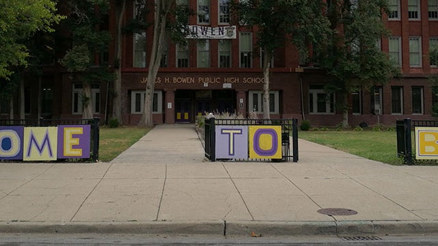 Bowen-High-School.jpg 