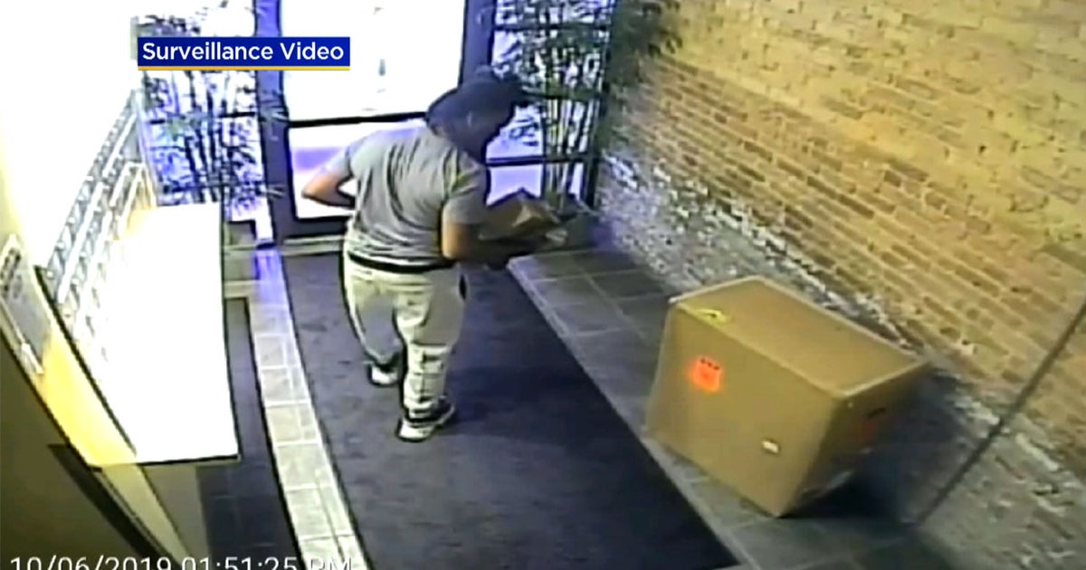 Uber Eats Driver Caught On Video Stealing Packages From South Loop ...