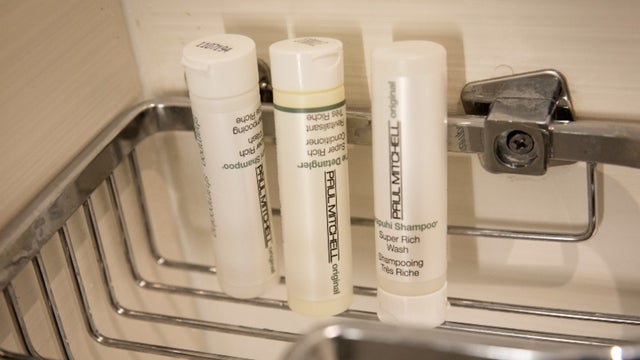 shampoo.jpg 