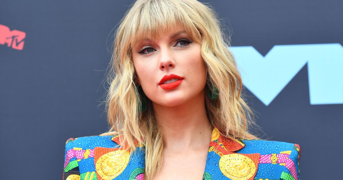Taylor Swift Staples Center Banner to Be Covered During L.A. Kings