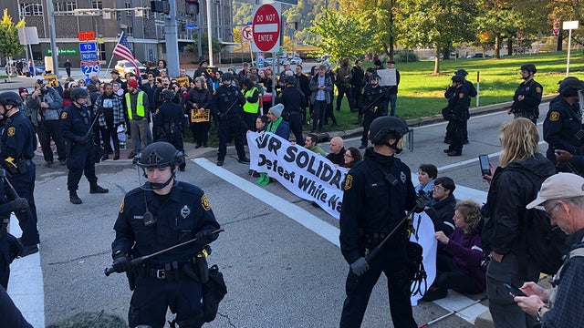 trump-shale-protest-5.jpg 