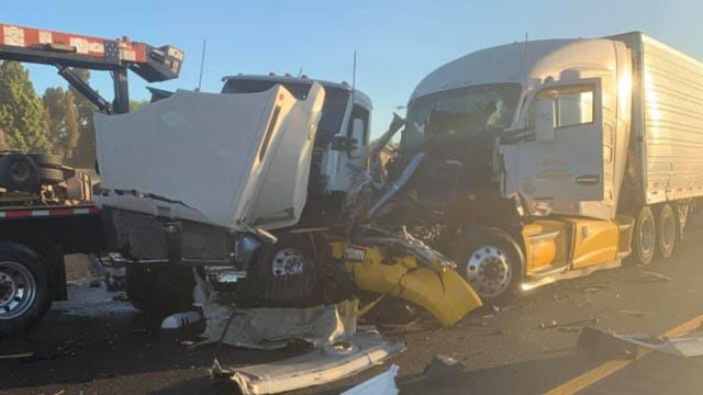 hwy-120-manteca-big-rig-crash.jpg 