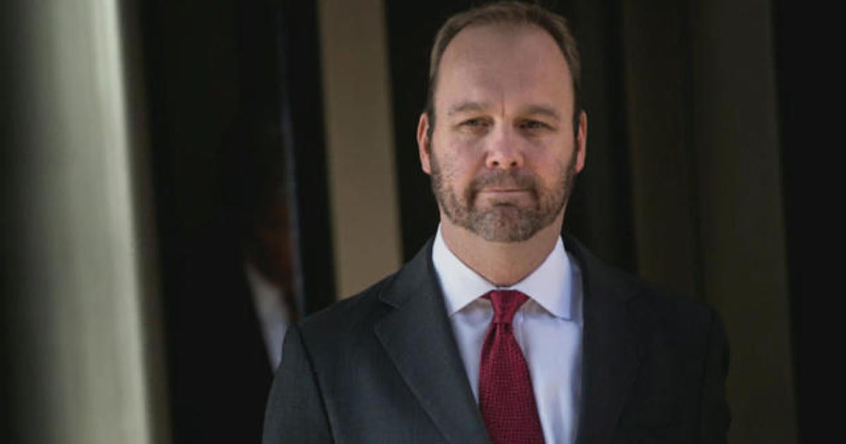 Rick Gates Speaks Out Since Being Charged In Russia Investigation Cbs